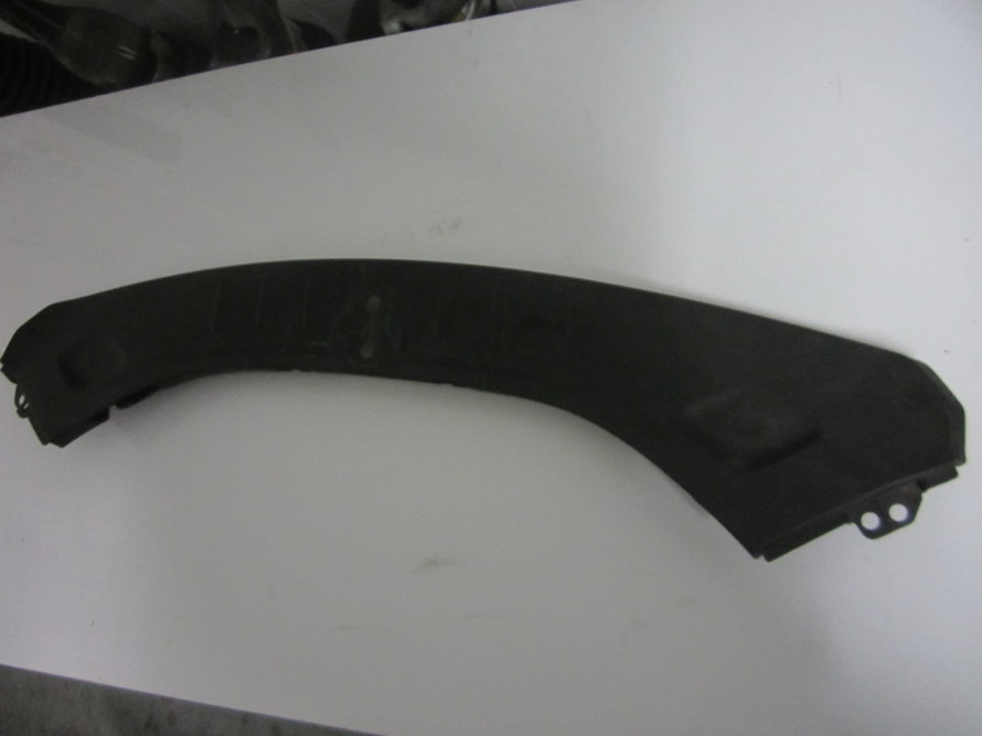 Tesla Radiator Support Top Cover 1060474 00 D: Used Auto Parts ...